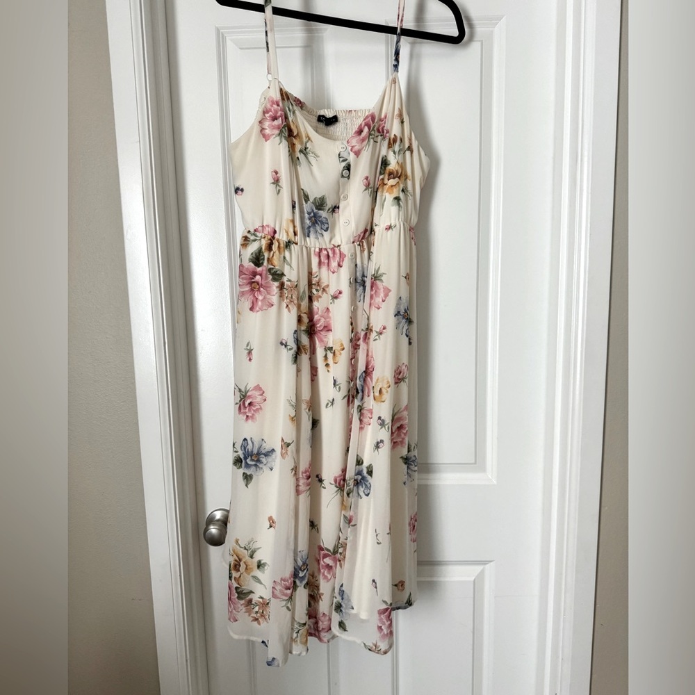 Torrid floral strappy dress size 2